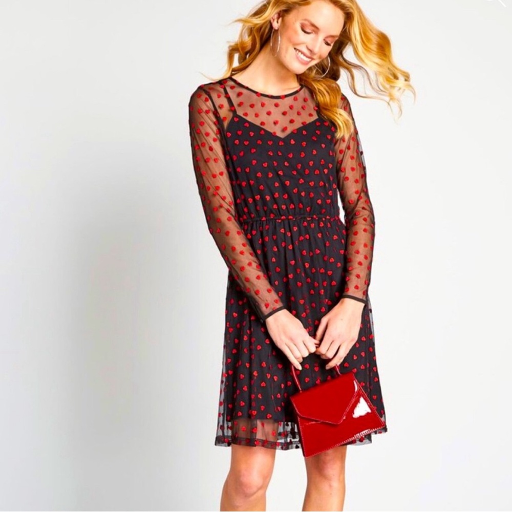 NEW WITH TAGS MODCLOTH Embroidered Heart Dress